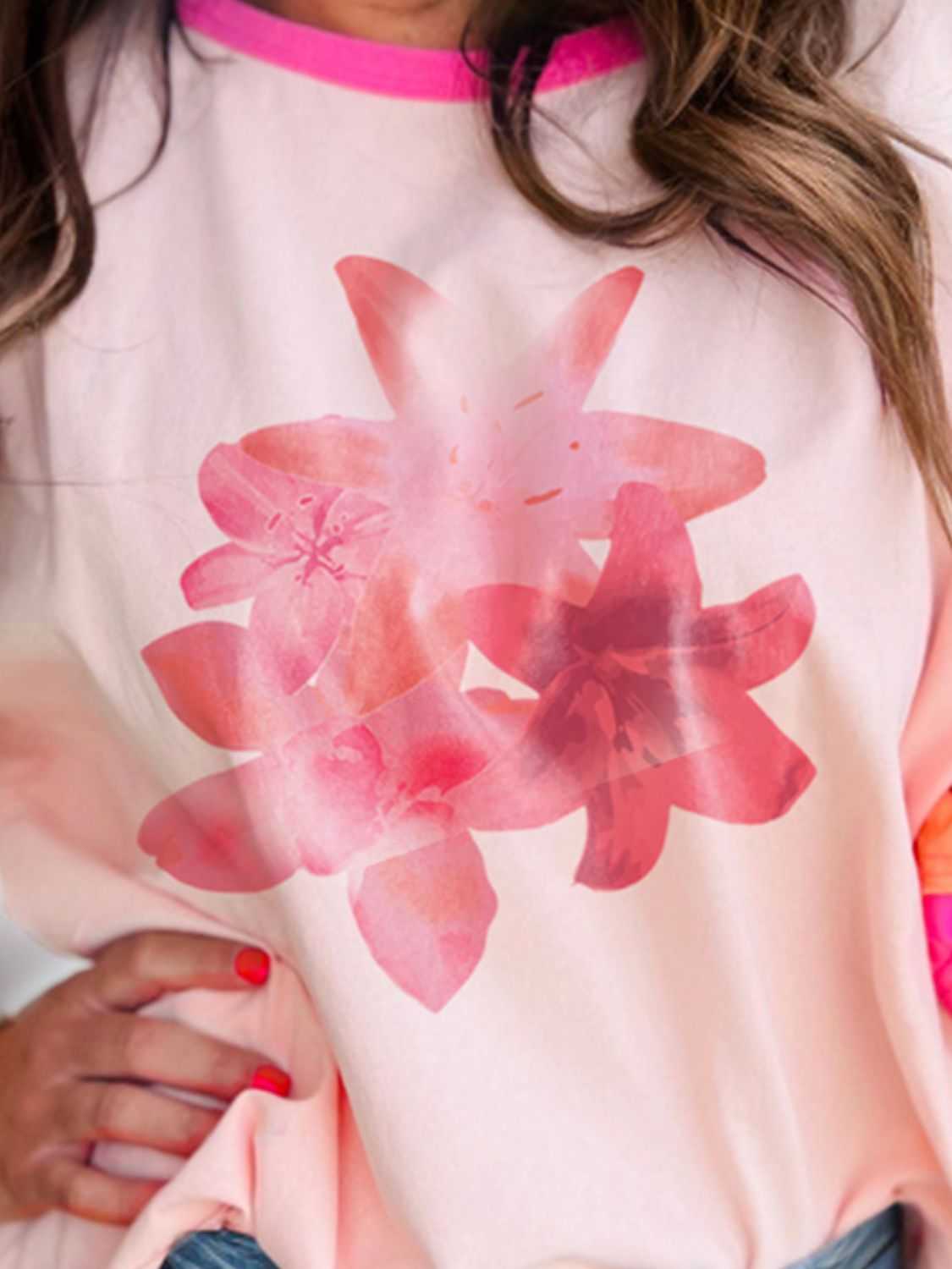 Graphic round neck half sleeve t-shirt, floral design, cotton-elastane blend, casual style.