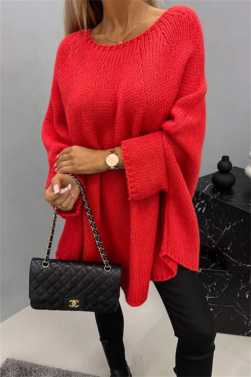 Red round neck batwing sleeve sweater