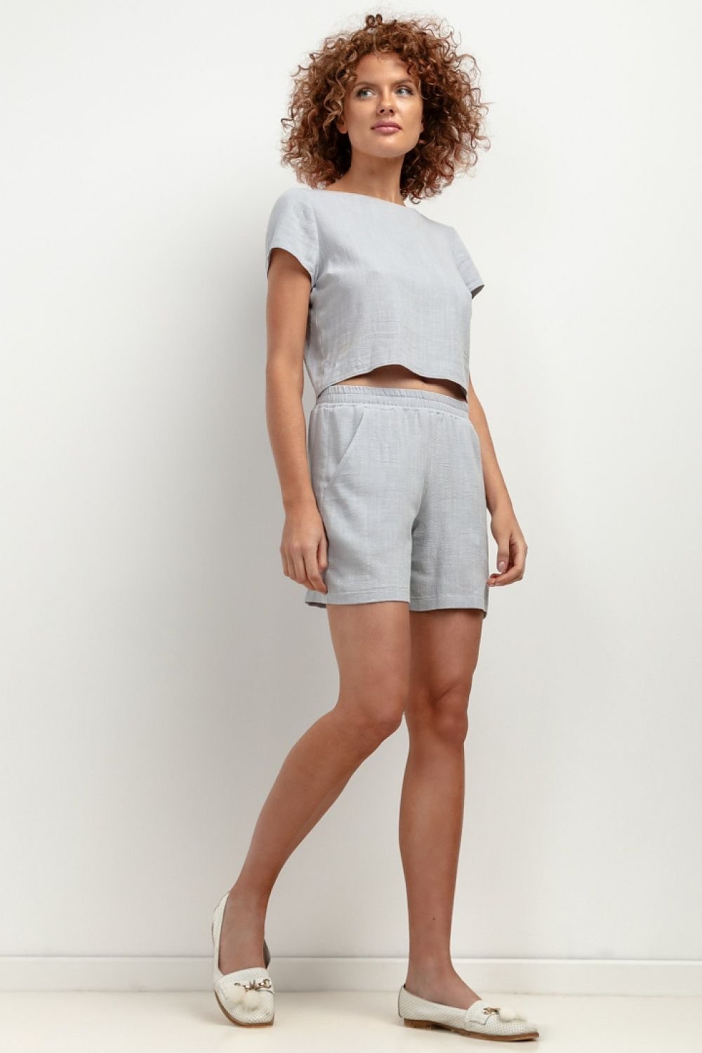 Shorts model 198561 Tessita