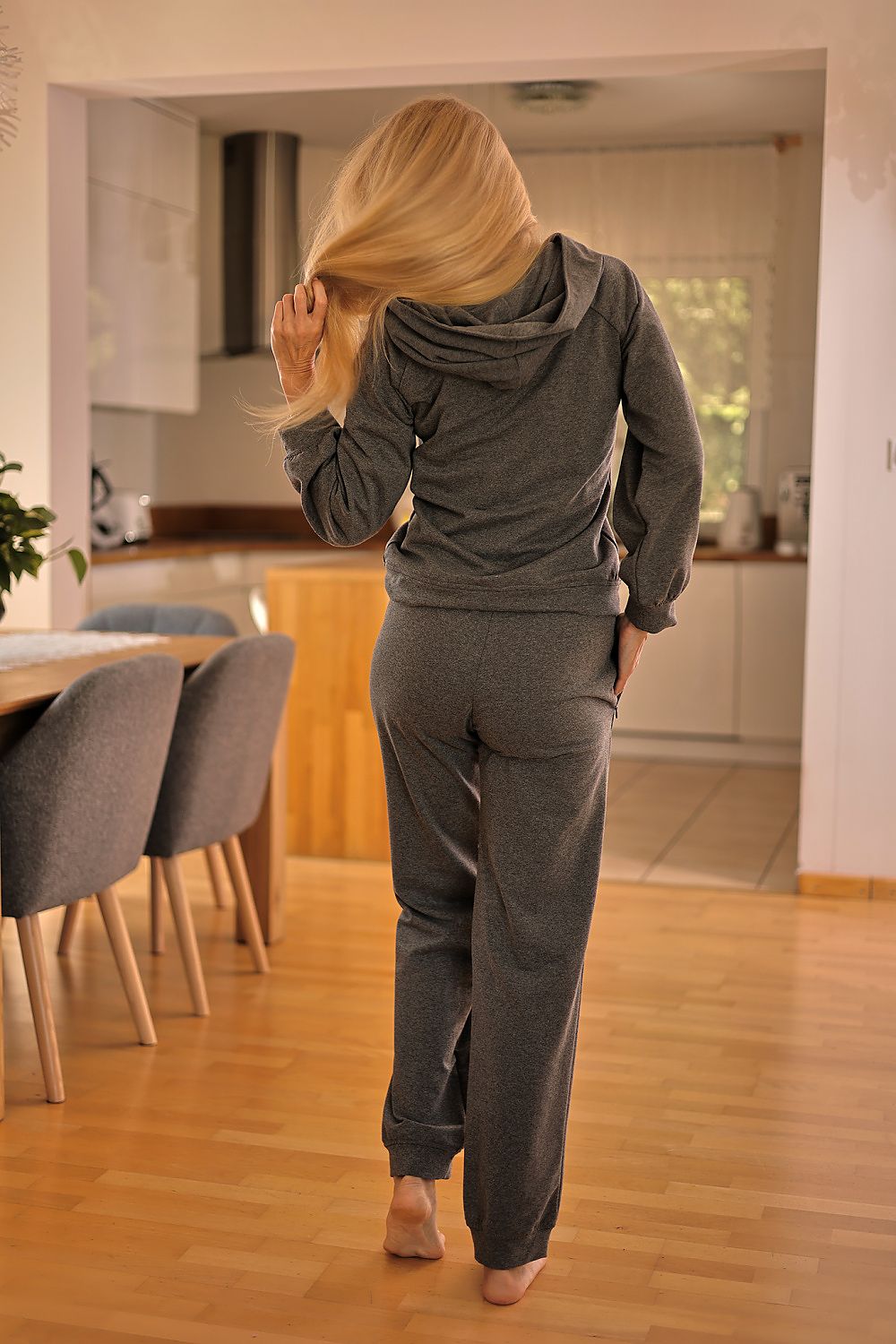 Set model 214267 Mirale