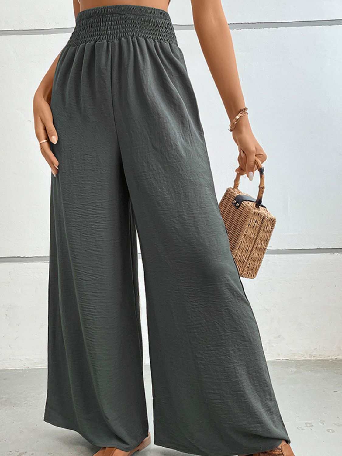 Wide waistband relax fit long pants in solid color, casual style, polyester-elastane blend.
