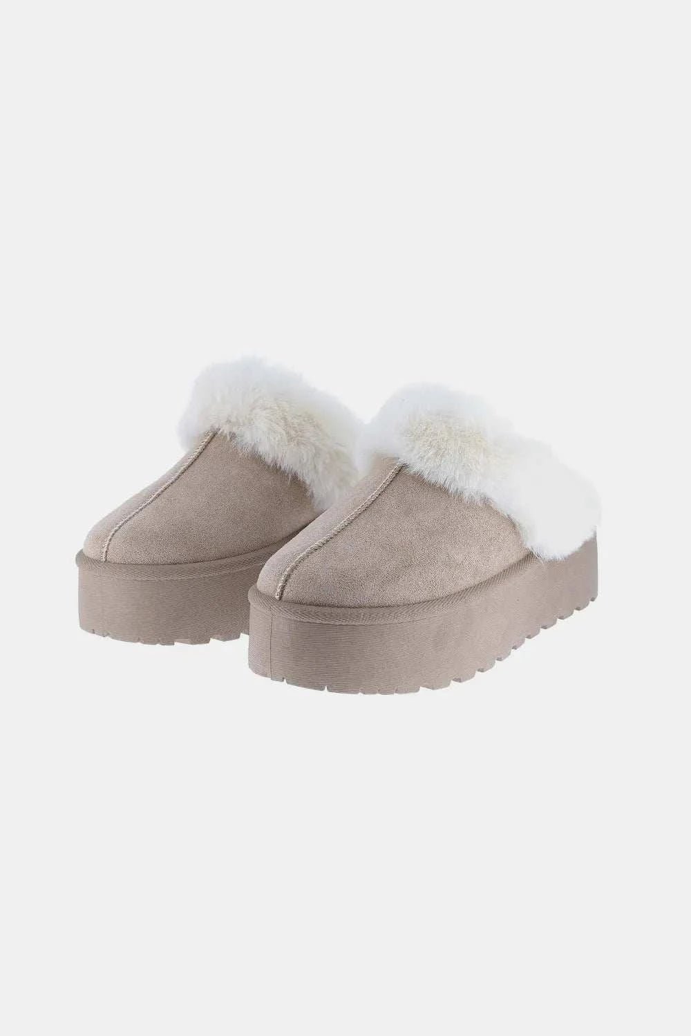 Weeboo Thick Bottom Fur Trim Snow Slippers with luxurious fur trim for warmth and comfort.