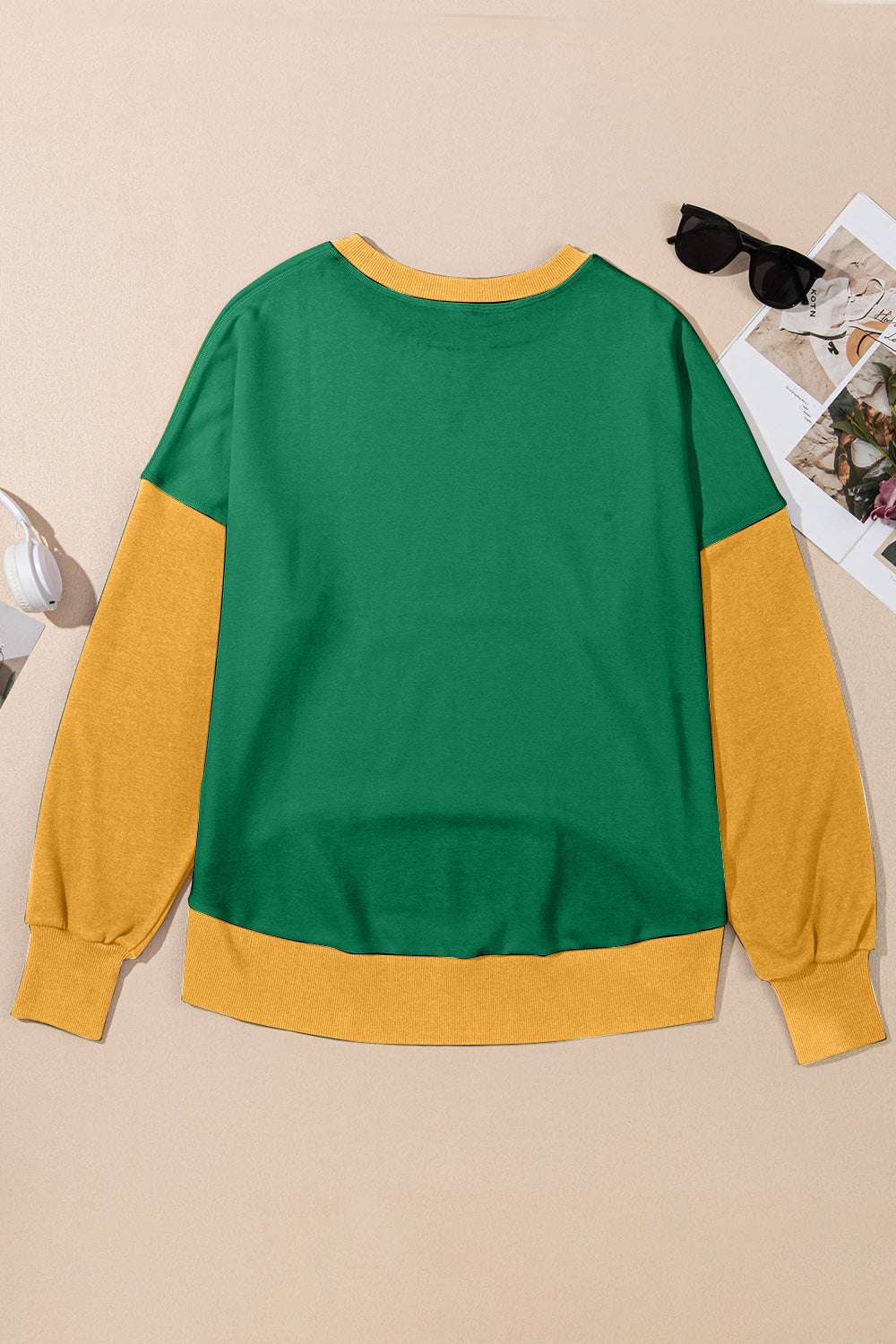 Contrast Round Neck Long Sleeve Sweatshirt in green and yellow, polyester-cotton blend, no stretch.