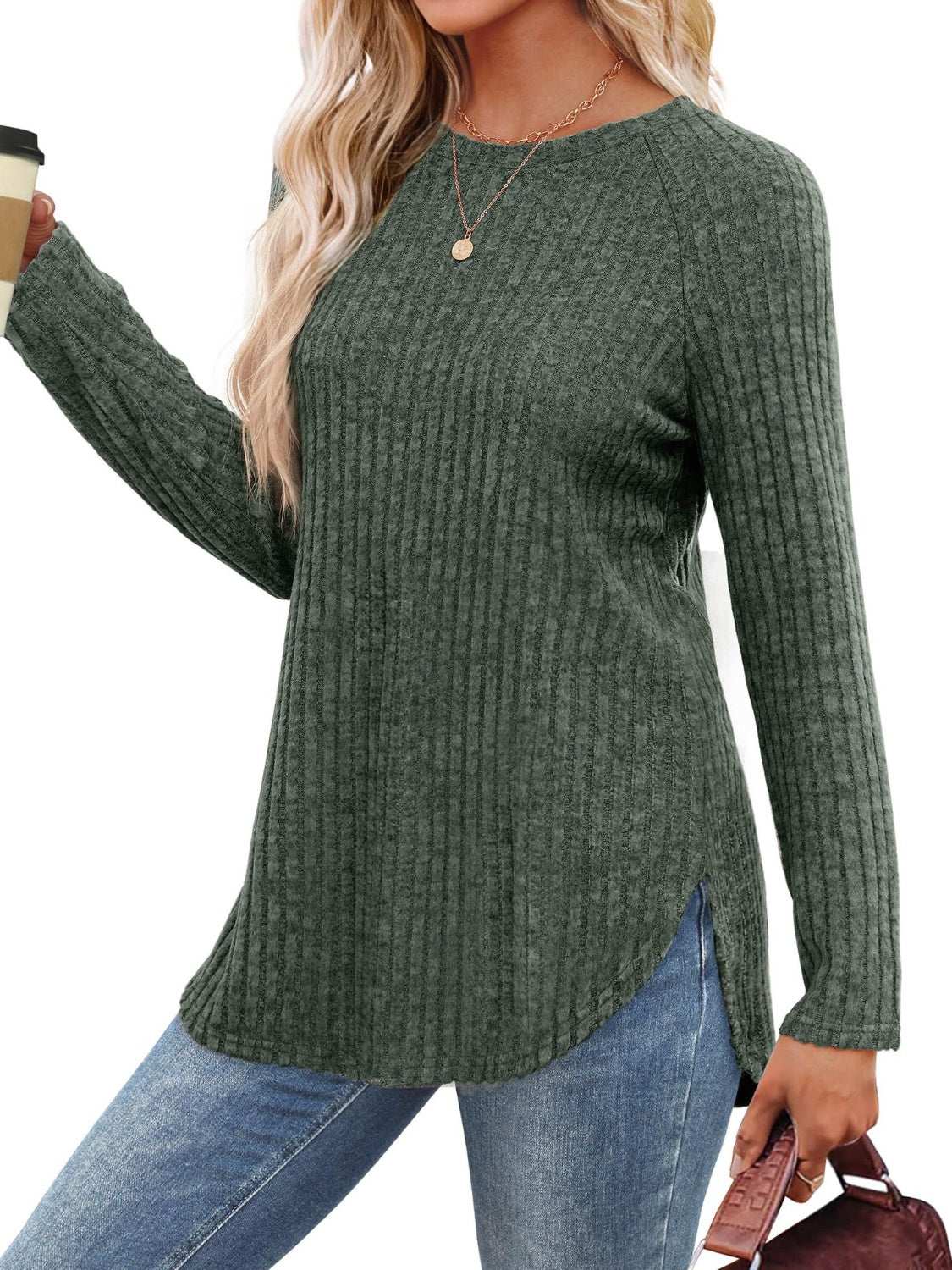 Round neck raglan sleeve t-shirt with slit detail, opaque and slightly stretchy, in ribbed texture.