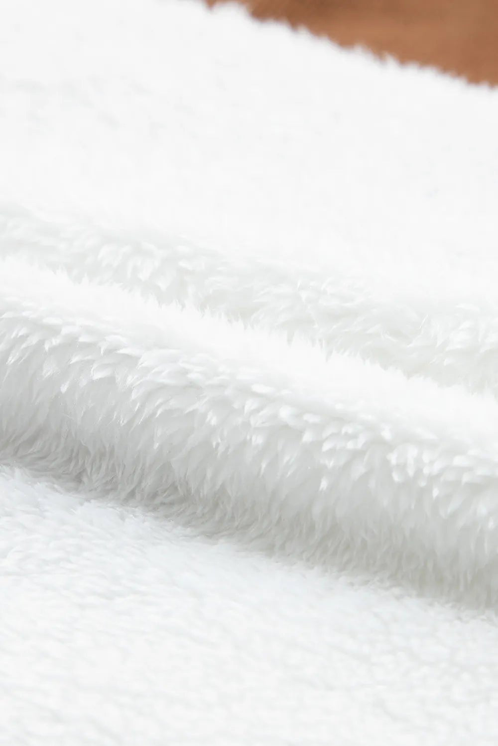 6c44e1b4c8284073bcd102c9ee705944-Max