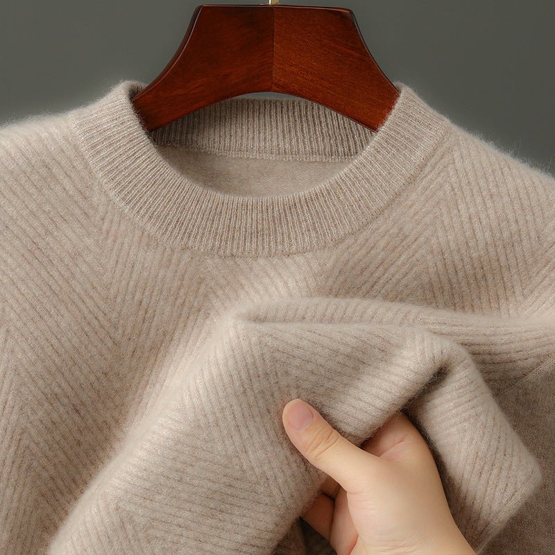 Round Neck Pullover Leisure Knitted Sweater For Men