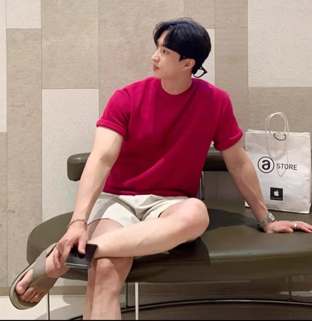 Summer New Solid Color Short Sleeve Knitted Men's Ice Silk Casual